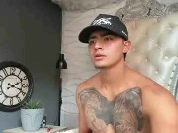 Elliot_colton live cam preview