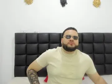 Enzo_wild live cam preview