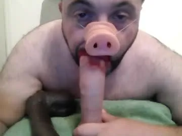 Fatgaypigslave live cam preview