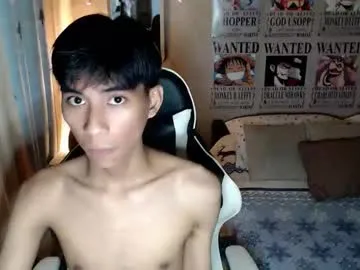 fineboii_rey18 live cam