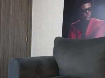 garret_alvin_ live cam preview