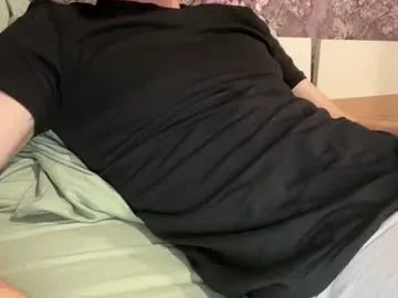 Gnomik11100 live cam preview