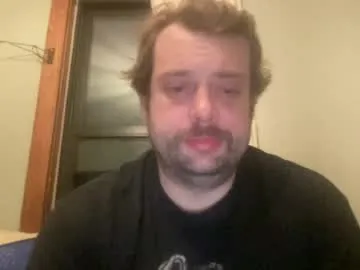 Happylarz profile pic