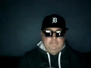 Holden_minutz profile pic