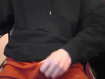 hornygermancollegeboy0 live cam