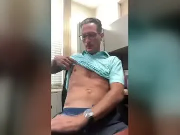 Hornyhotdaddy1974 profile pic