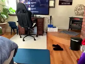 hungsolow6943 live cam