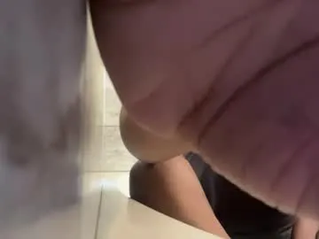 Hungvtop live cam preview
