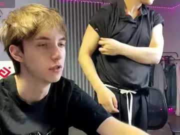 hunks_bromance live cam