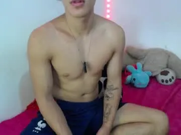 hunter_wolf2 live cam