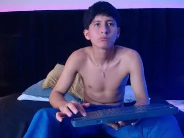 Iam_smiths live cam preview