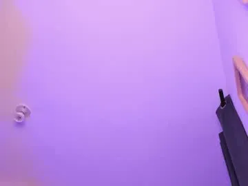 Im_thomass live cam preview