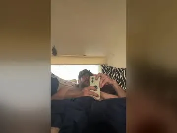 Imstonedyourboned profile pic