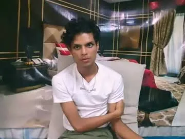 indianlipstickluna live cam