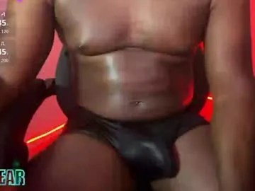 Izzybear_ live cam preview
