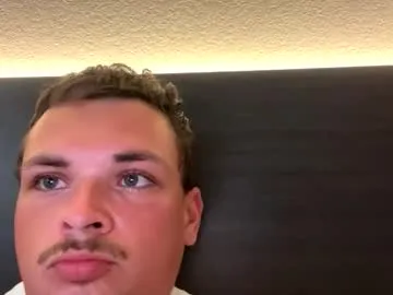 jamesschlong live cam