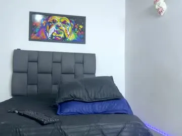 javiercarrera222 live cam