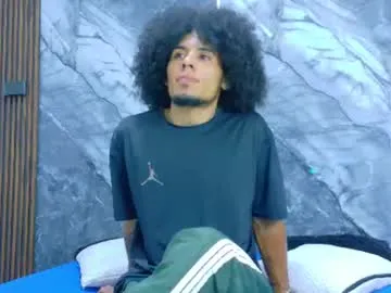 Jhommper live cam preview