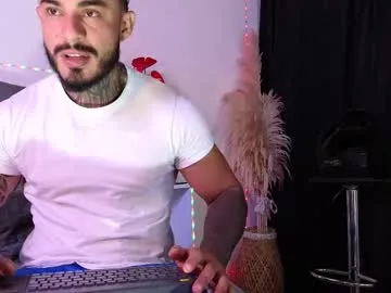 John_and_louis live cam preview