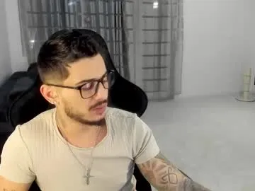 jonnyporn1 live cam preview