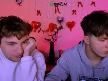 joseph_bear_ live cam