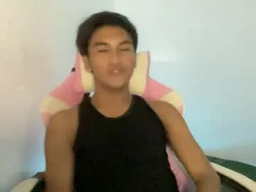 justcallme_chester live cam