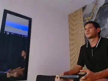Justin_royers live cam preview
