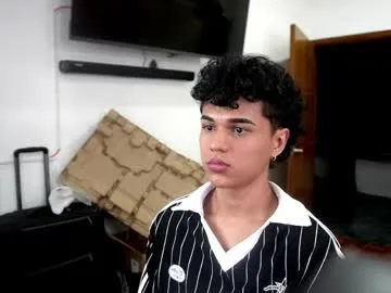 kai_onfire live cam