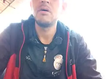 kmilo273079 live cam