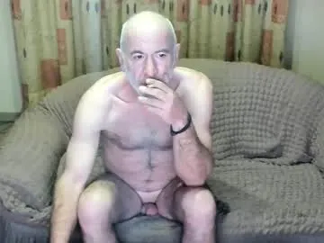 Konstantin1970 live cam preview