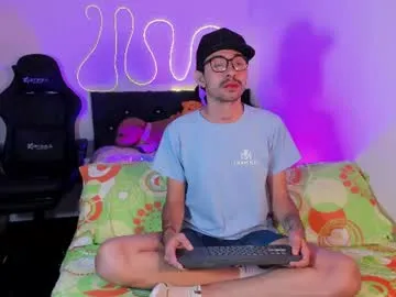 Latin_bigcock21cm profile pic
