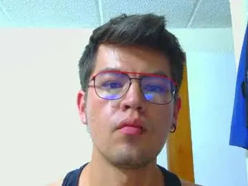 Latinboynico profile pic