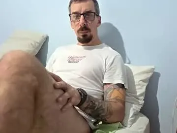 Latinheat95 profile pic