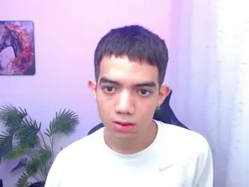 Leandrocum18 live cam preview