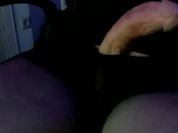 Legsandnylon profile pic
