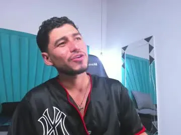 Leo_carter1 live cam preview