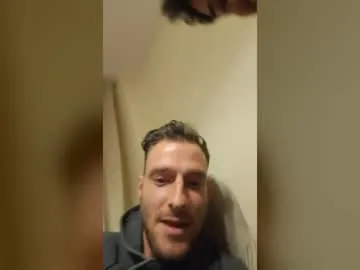 Leoncilloo1993 live cam preview
