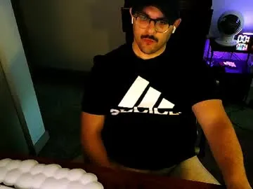 Leoncloud male cam profile image