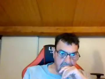 Leyo1305 profile pic