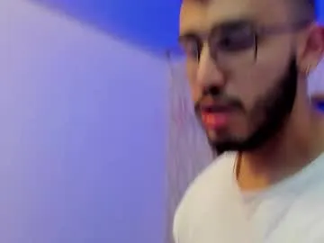 Liam_kleiin live cam preview