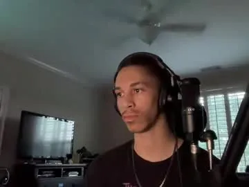 lightskin4you live cam