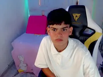 Lil_babyyy_ live cam preview