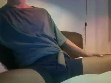 Littlepickle2027 live cam preview