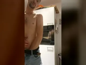 Loovemeee male cam profile image