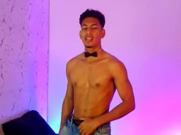 lorian_vikel live cam preview