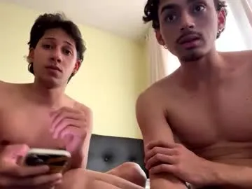 m_hiddenx live cam