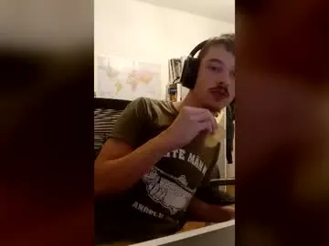 Male20y live cam preview