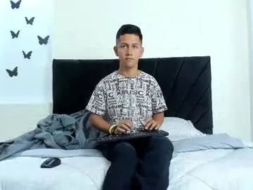 Marcus_lux1 live cam preview