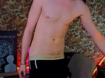 Marshal_peach live cam preview