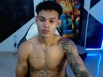 Master_black777 live cam preview